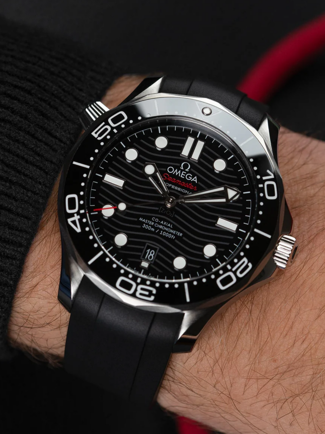 FKM Rubber Curved Strap for Omega Seamaster Diver 300 42mm - Green Dial